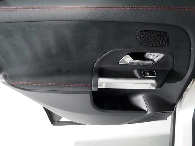 2022 Mercedes-Benz 300 4MATIC