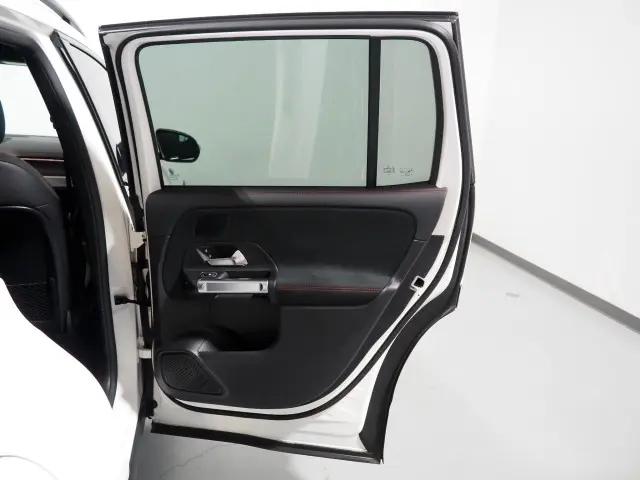 2022 Mercedes-Benz 300 4MATIC