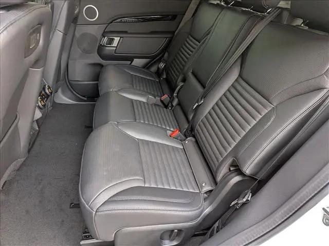 2026 Land Rover Discovery S
