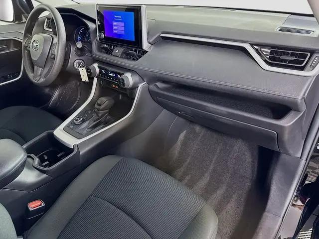 2024 Toyota RAV4 Hybrid LE