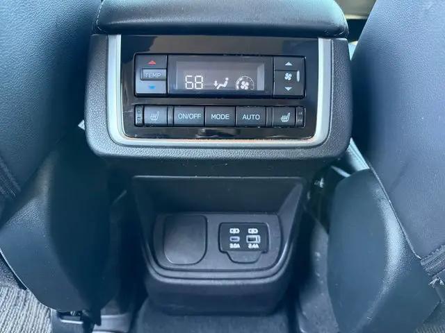 2023 Subaru Ascent Limited 8-Passenger