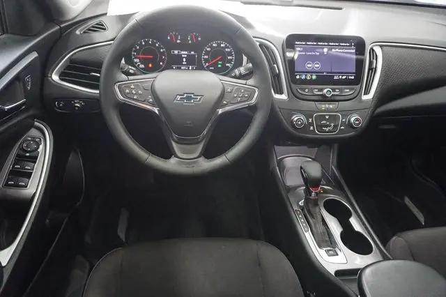 2024 Chevrolet Malibu FWD RS