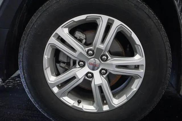 2024 GMC Terrain AWD SLE