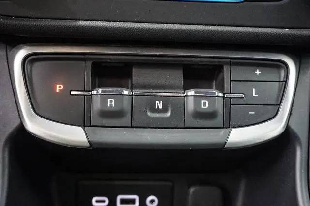 2024 GMC Terrain AWD SLE