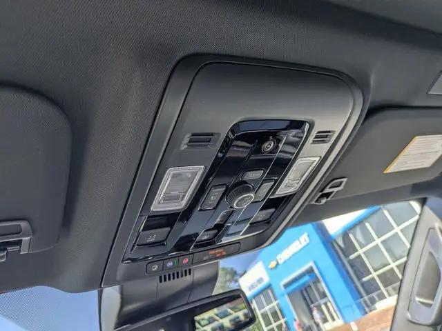 2026 Chevrolet Suburban Premier, 4WD
