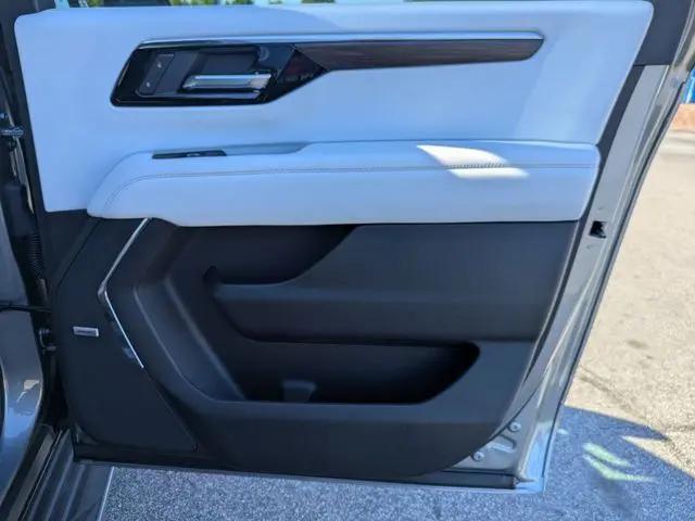 2026 Chevrolet Suburban Premier, 4WD