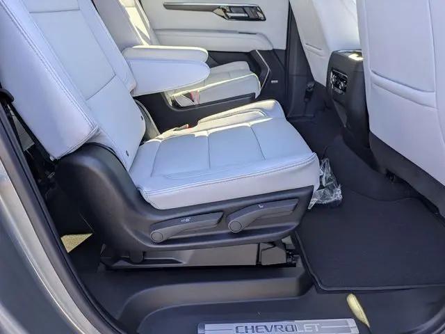 2026 Chevrolet Suburban Premier, 4WD