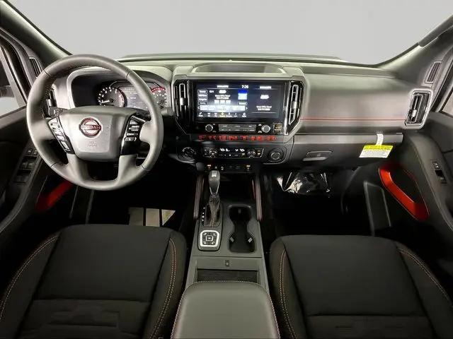 2026 Nissan Frontier Crew Cab Long Bed PRO-4X 4x4