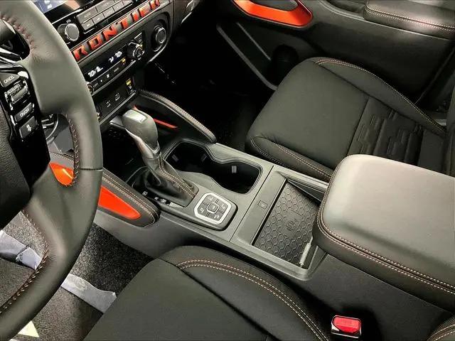 2026 Nissan Frontier Crew Cab Long Bed PRO-4X 4x4