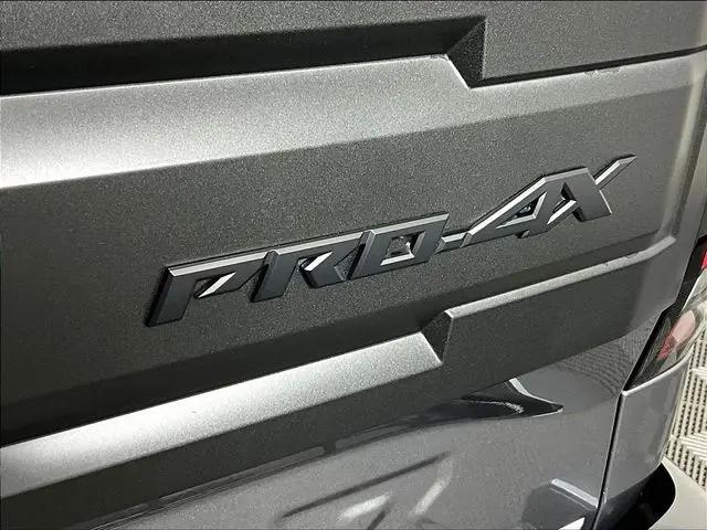 2026 Nissan Frontier Crew Cab Long Bed PRO-4X 4x4