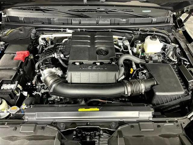 2026 Nissan Frontier Crew Cab Long Bed PRO-4X 4x4