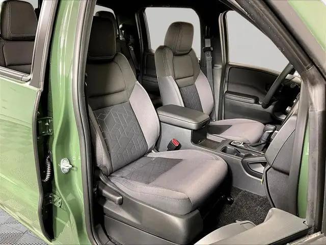 2026 Nissan Frontier Crew Cab Long Bed SV 4x4