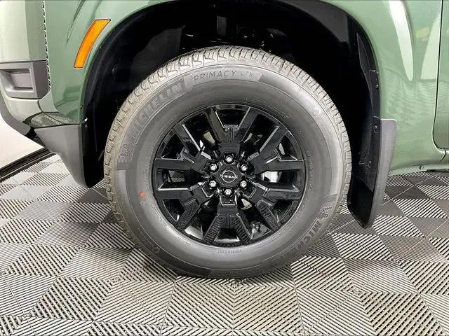 2026 Nissan Frontier Crew Cab Long Bed SV 4x4