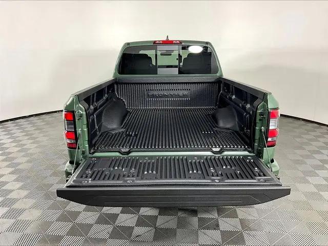 2026 Nissan Frontier Crew Cab Long Bed SV 4x4