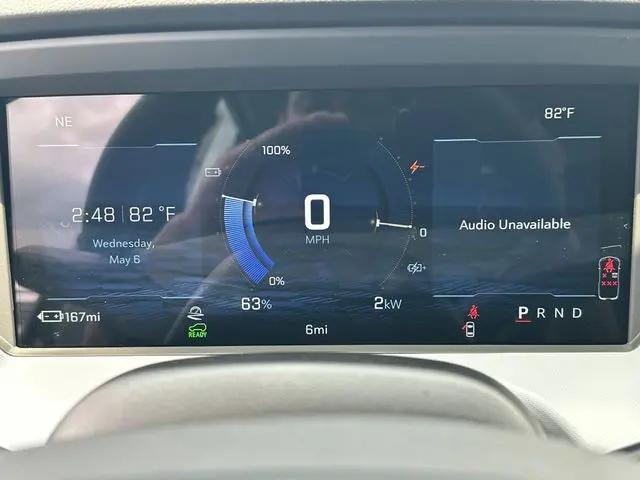 2027 Chevrolet Bolt LT FWD
