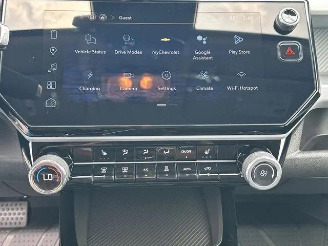 2027 Chevrolet Bolt LT FWD