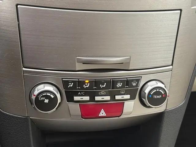 2011 Subaru Legacy 2.5i Premium