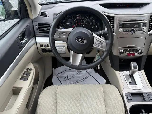 2011 Subaru Legacy 2.5i Premium