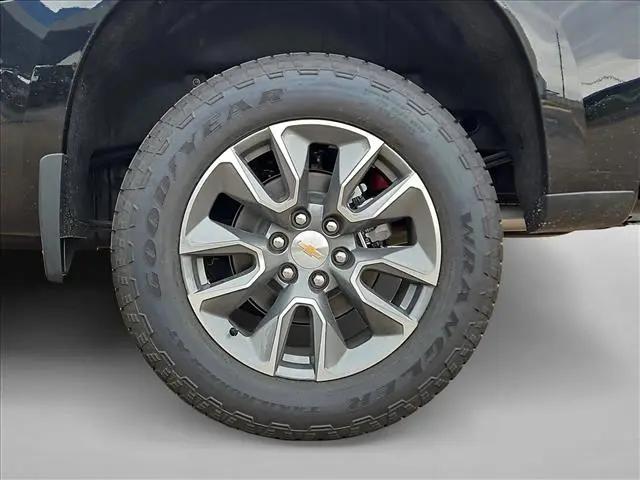 2026 Chevrolet Silverado 1500 4WD Crew Cab Standard Bed LT