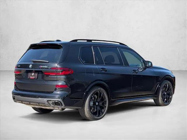 2027 BMW X7 M60i