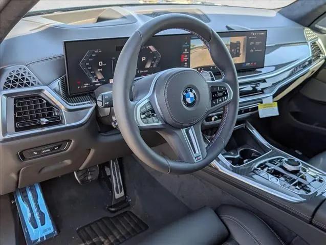 2027 BMW X7 M60i