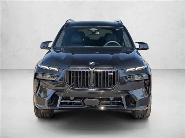 2027 BMW X7 M60i