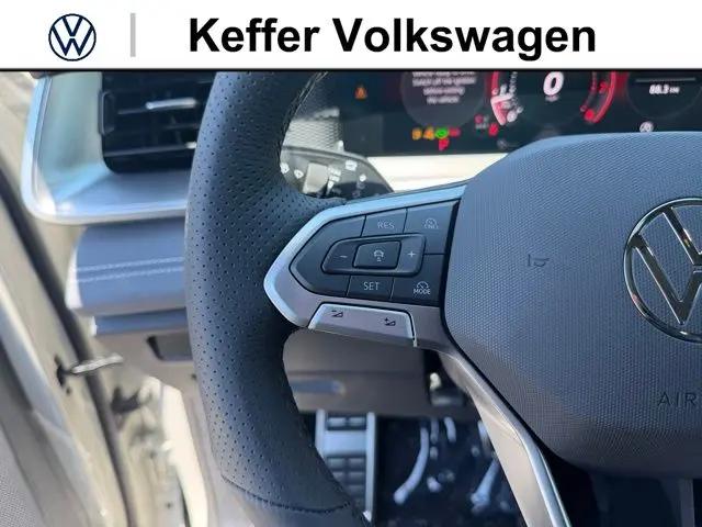 2026 Volkswagen Tiguan SE R-Line Black