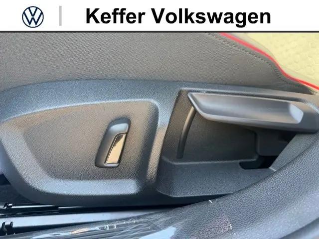 2026 Volkswagen Golf GTI SE
