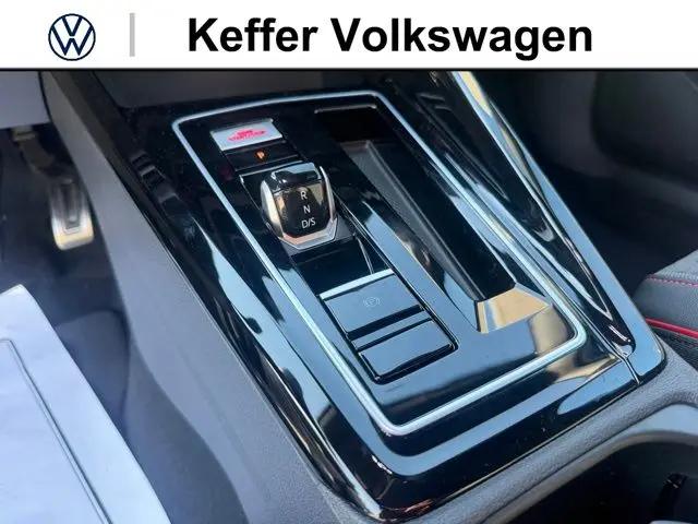 2026 Volkswagen Golf GTI SE