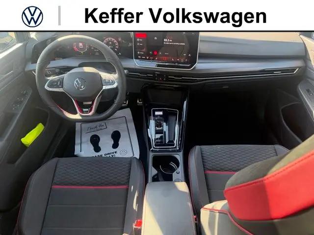 2026 Volkswagen Golf GTI SE