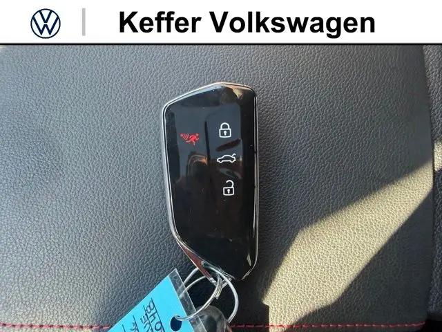 2026 Volkswagen Golf GTI SE
