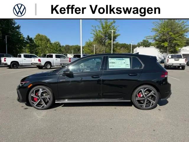 2026 Volkswagen Golf GTI SE