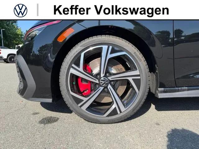 2026 Volkswagen Golf GTI SE