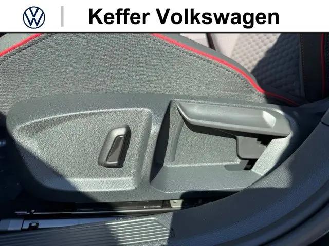 2026 Volkswagen Golf GTI SE
