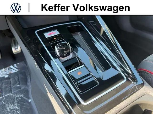 2026 Volkswagen Golf GTI SE