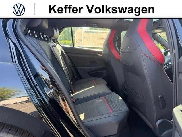 2026 Volkswagen Golf GTI SE