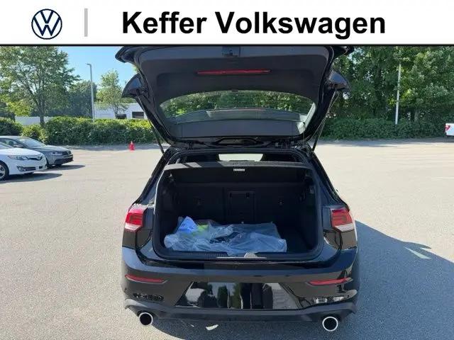 2026 Volkswagen Golf GTI SE