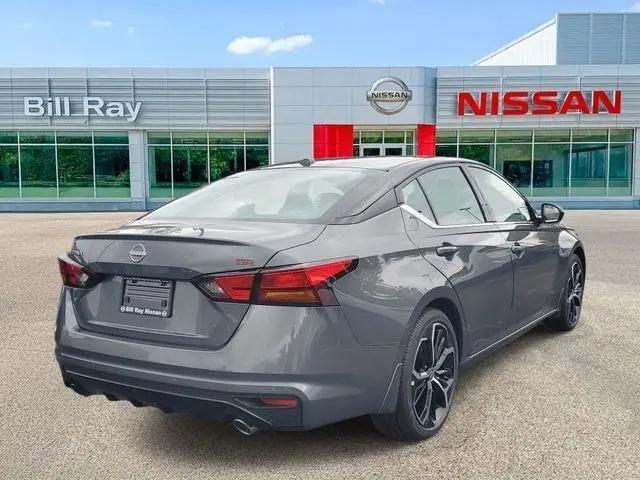 2026 Nissan Altima SR FWD