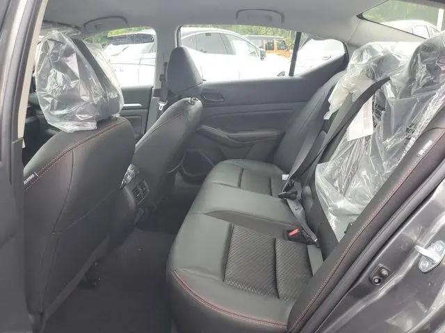 2026 Nissan Altima SR FWD