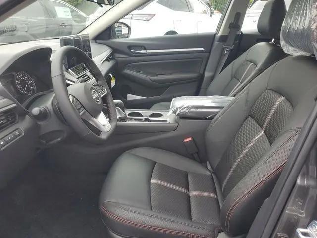 2026 Nissan Altima SR FWD