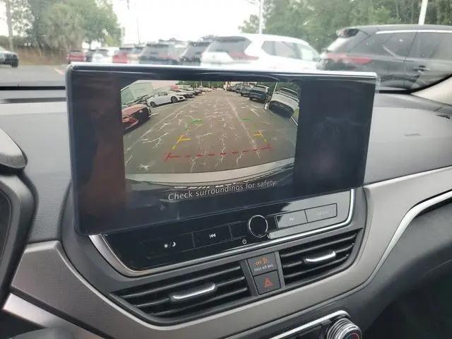 2026 Nissan Altima SR FWD