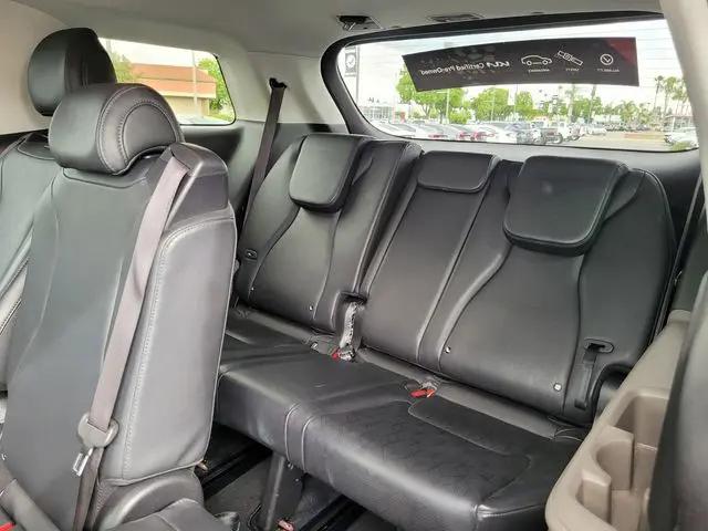 2025 Kia Carnival MPV LXS