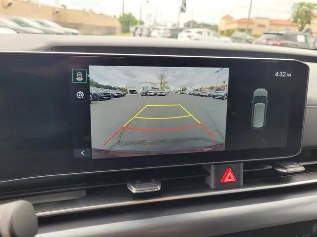 2025 Kia Carnival MPV LXS