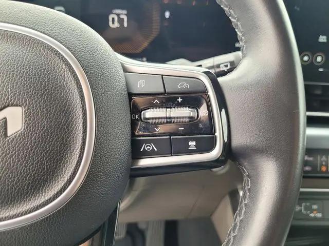 2025 Kia Carnival MPV LXS
