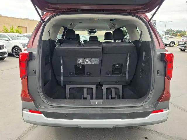 2025 Kia Carnival MPV LXS