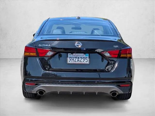 2020 Nissan Altima SR FWD