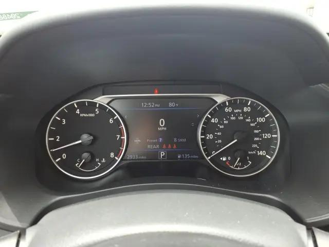 2025 Nissan Altima SR FWD