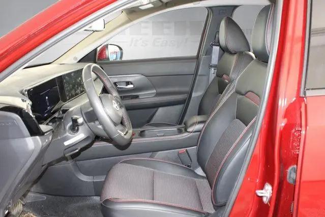 2025 Nissan Kicks SR Intelligent AWD