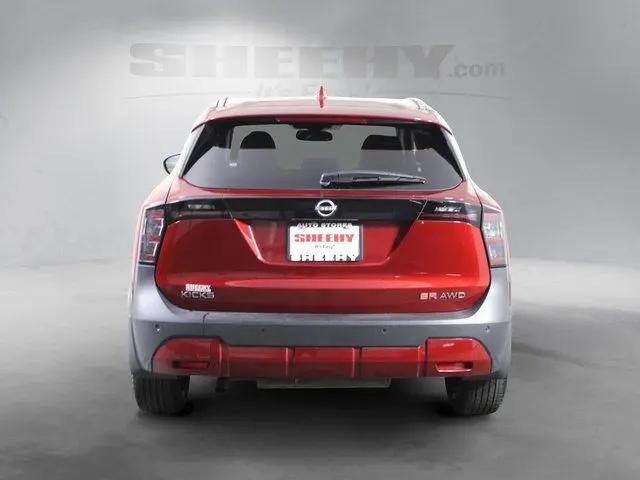 2025 Nissan Kicks SR Intelligent AWD