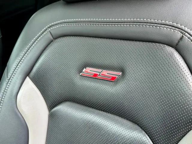 2020 Chevrolet Camaro RWD Coupe 2SS